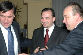 Image 19 of 34  -  48 kB